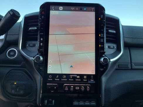 New 2025 RAM 2500 Laramie image 24