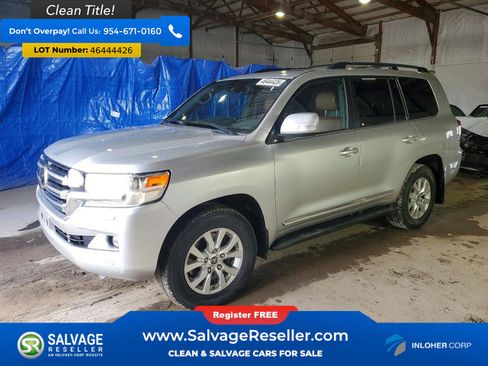 Used 2016 Toyota Land Cruiser AWD/4WD image 1