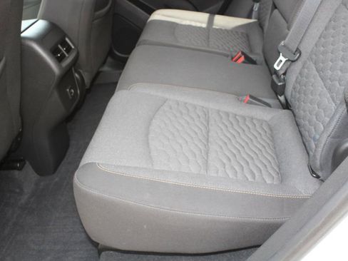 Used 2020 Chevrolet Equinox LT w/ Driver Convenience Package FWD image 14