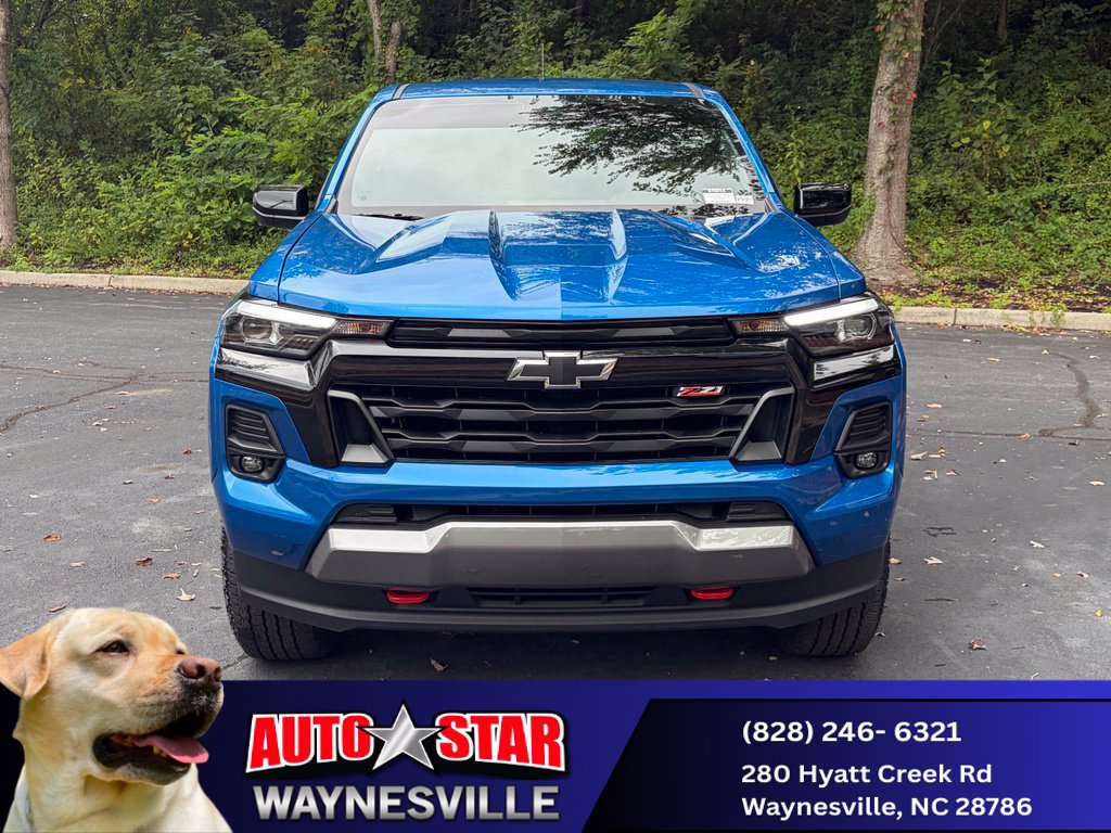 Used 2023 Chevrolet Colorado Z71 w/ Z71 Convenience Package 2 AWD/4WD image 9