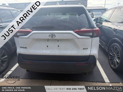 Used 2023 Toyota RAV4 XLE FWD image 7