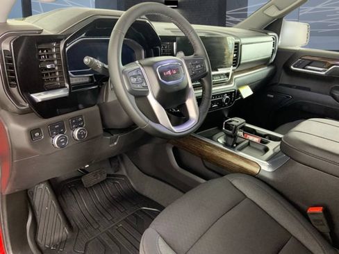 Used 2025 GMC Sierra 1500 Elevation w/ Preferred Package AWD/4WD image 23