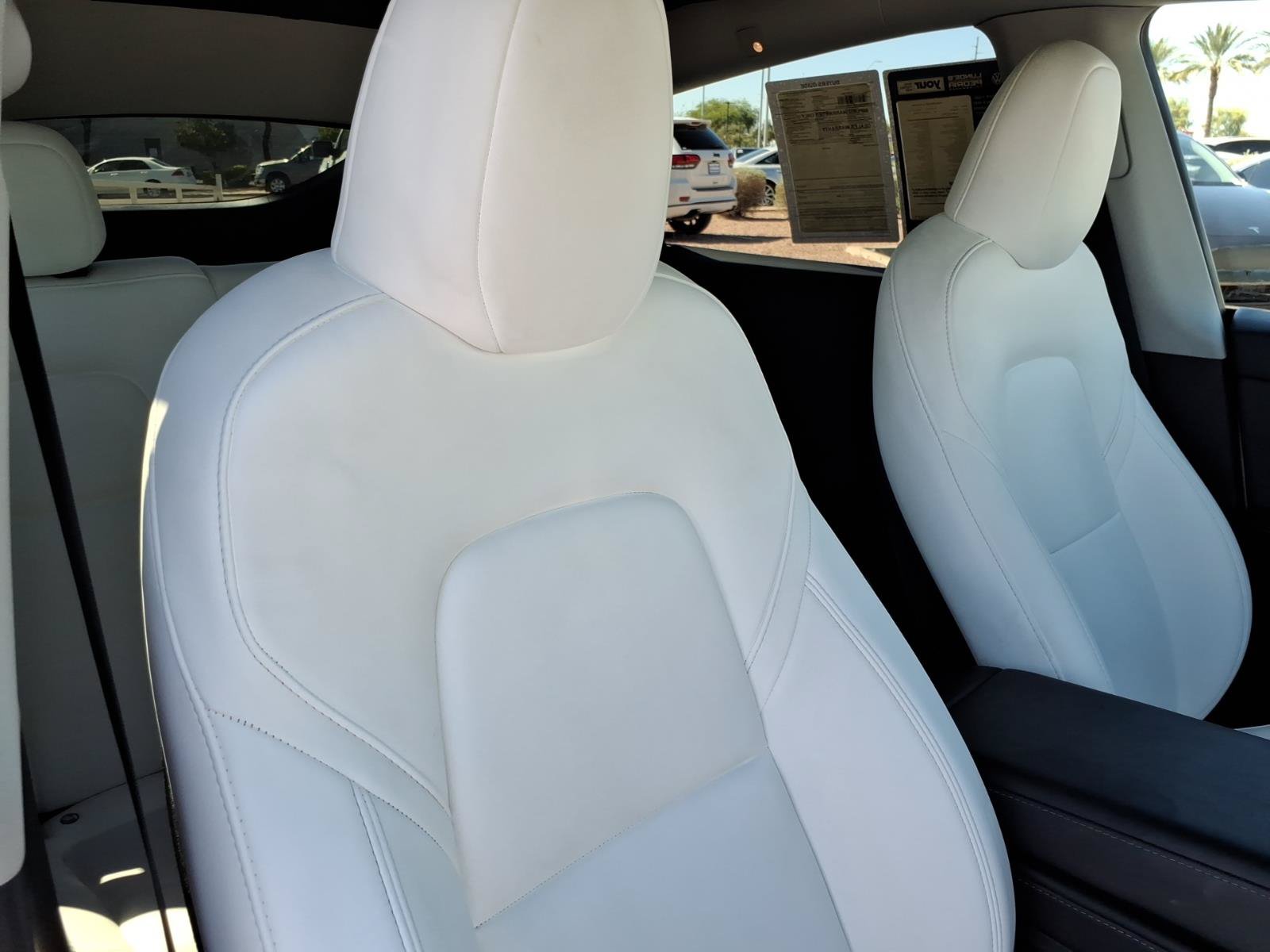 Used 2023 Tesla Model Y Performance AWD/4WD image 15