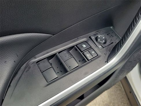 Used 2024 Toyota RAV4 LE image 11