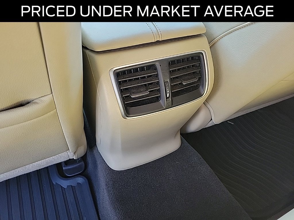 Used 2018 Acura TLX FWD image 17