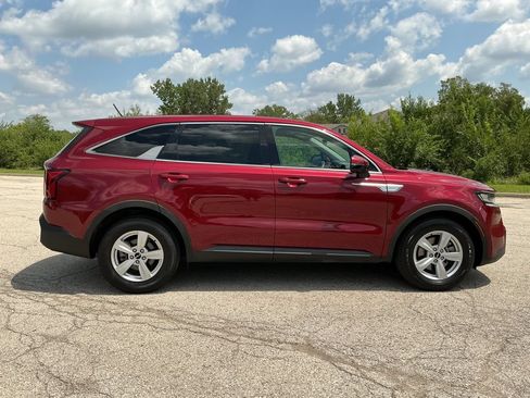 Used 2023 Kia Sorento LX FWD image 6