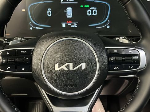 Used 2025 Kia Sportage X-Line AWD/4WD image 10