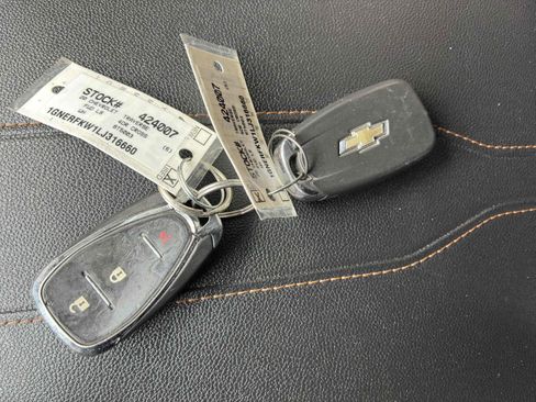 Used 2020 Chevrolet Traverse LS FWD image 63