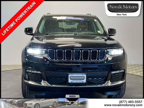 Used 2023 Jeep Grand Cherokee L Limited image 2