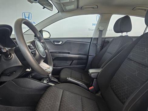 Used 2023 Kia Rio LX image 12