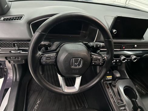 Used 2023 Honda Civic Sport Touring image 10
