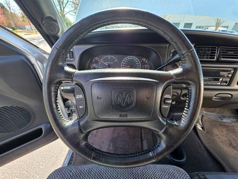 Used 2001 Dodge Ram 2500 Truck 4x4 Quad Cab image 48