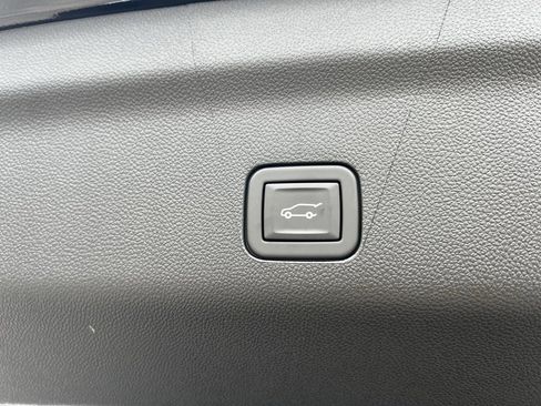 New 2025 Chevrolet Tahoe Premier image 22