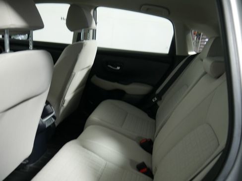 Used 2023 Honda HR-V LX image 14