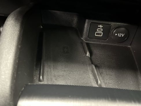 Certified 2024 Ford Escape Platinum image 27