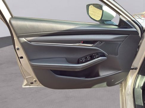 Used 2025 MAZDA MAZDA3 s image 38