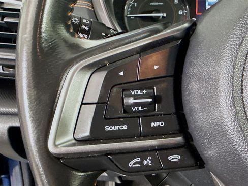 Used 2020 Subaru Crosstrek 2.0i Premium image 14