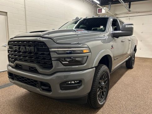 New 2026 RAM 2500 Limited AWD/4WD image 5