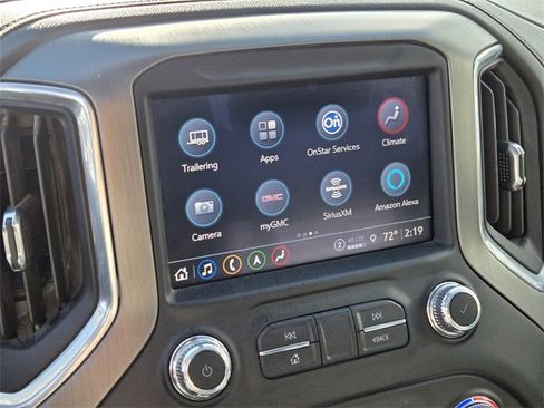 Used 2022 GMC Sierra 2500 Denali w/ Denali Ultimate Package image 22