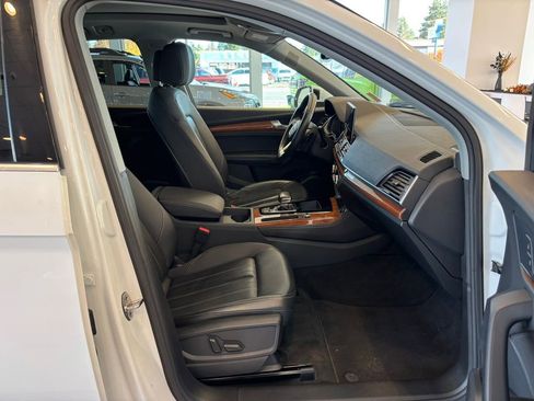 Used 2023 Audi Q5 2.0T Premium Plus image 24