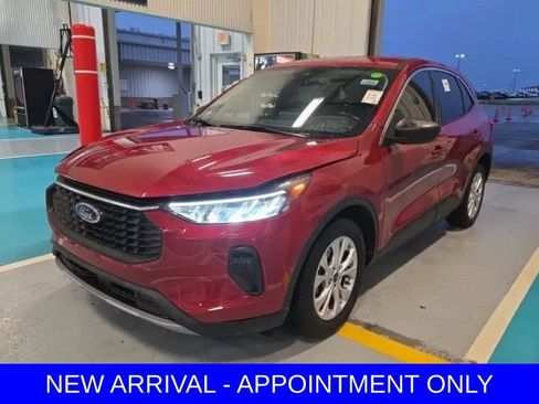 Used 2023 Ford Escape Active w/ Tech Pack #1 image 1