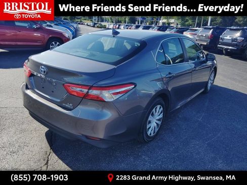 Used 2018 Toyota Camry LE w/ Audio Package FWD image 7