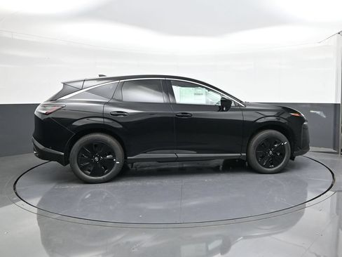 Used 2025 Nissan Murano SV FWD image 11