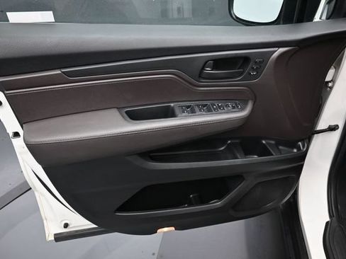 Used 2019 Honda Odyssey EX-L image 11