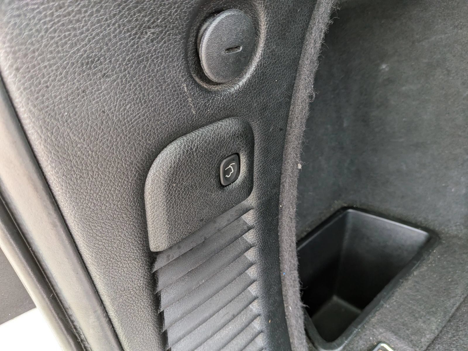 Used 2018 Dodge Durango GT AWD/4WD image 34