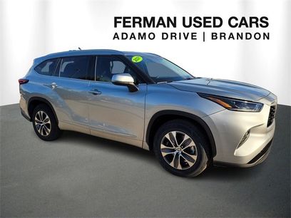 Used 2021 Toyota Highlander XLE