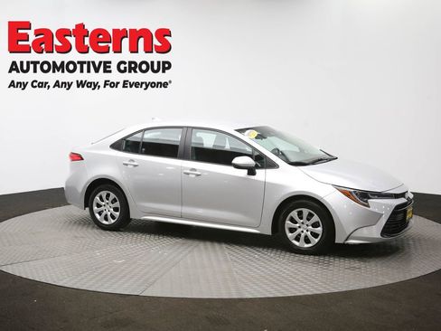 Used 2023 Toyota Corolla LE image 47