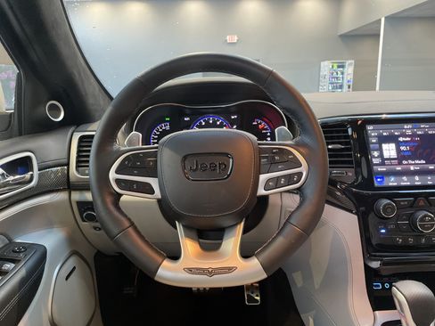 Used 2021 Jeep Grand Cherokee Trackhawk AWD/4WD image 21