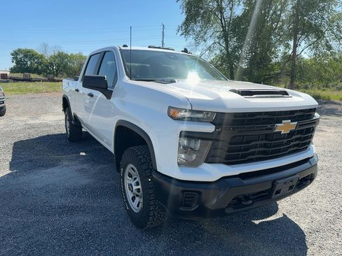 Used 2024 Chevrolet Silverado 3500 W/T w/ WT Convenience Package AWD/4WD image 8