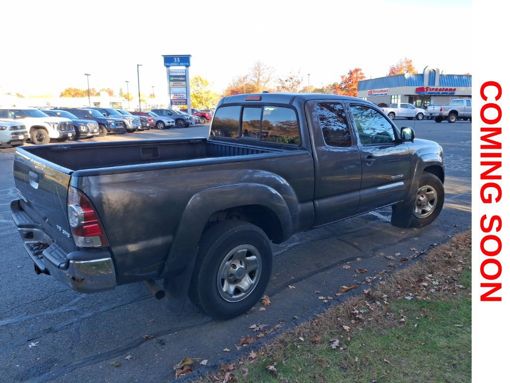 Used 2010 Toyota Tacoma 4x4 Access Cab V6 image 5
