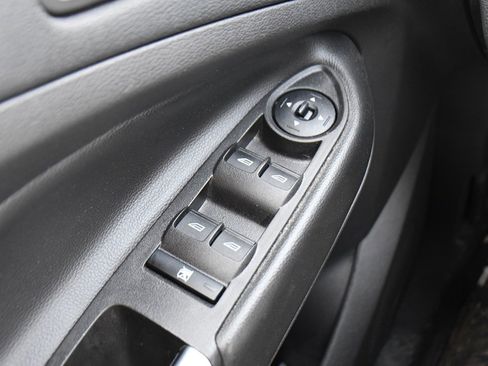 Used 2017 Ford Escape SE image 22