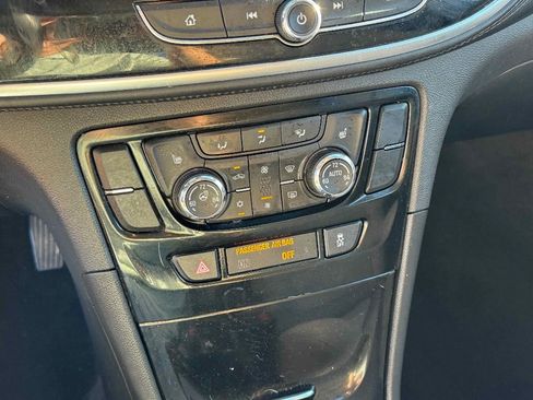Used 2017 Buick Encore Essence image 19