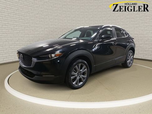Used 2025 MAZDA CX-30 AWD 2.5 S w/ Preferred Package image 1