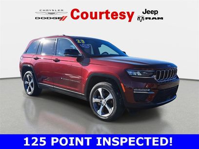 Certified 2023 Jeep Grand Cherokee Limited w/ Trailer Tow Prep Group (B)