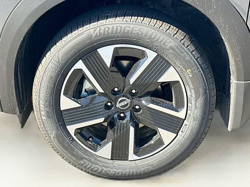 New 2026 Nissan Kicks SV w/ Cold Weather Package image 5