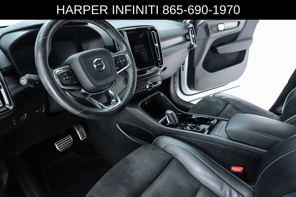 Used 2021 Volvo XC40 T5 R-Design AWD/4WD image 58