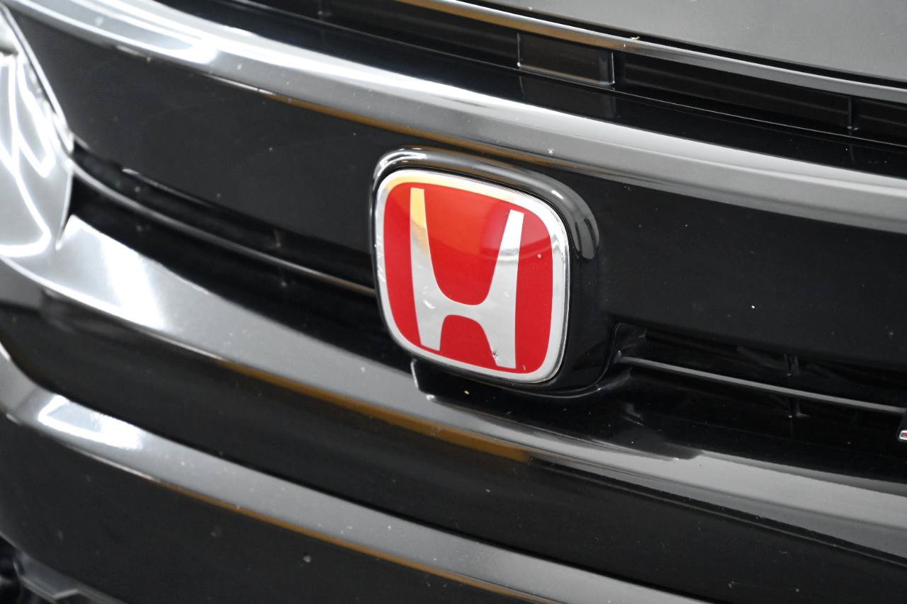 Used 2018 Honda Civic Si image 9