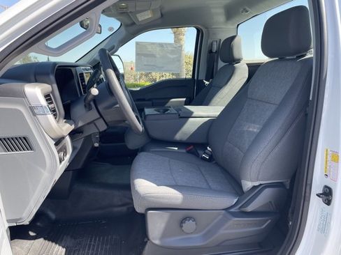 New 2025 Ford F250 XL w/ XL Chrome Package image 18