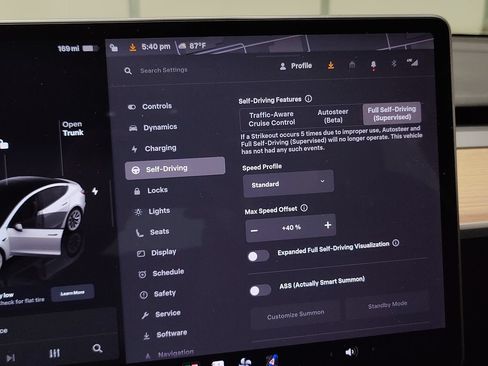 Used 2023 Tesla Model 3 Standard Range RWD image 34