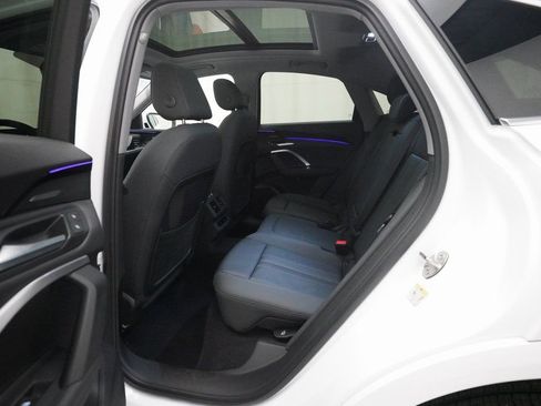 Used 2025 Audi Q5 Premium Plus w/ Premium Plus image 16