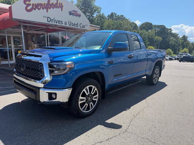 Used 2018 Toyota Tundra SR5 w/ TRD Sport Package AWD/4WD image 1