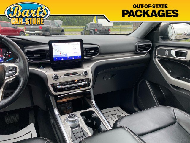 Used 2021 Ford Explorer XLT w/ Equipment Group 202A AWD/4WD image 25