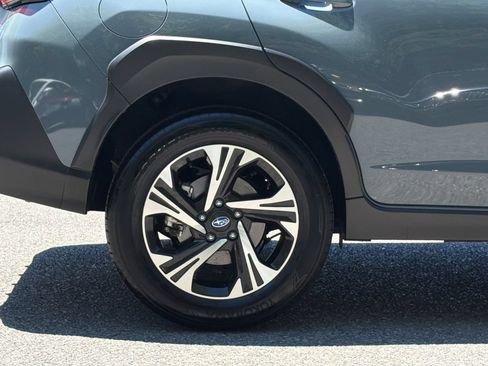 Certified 2025 Subaru Crosstrek 2.5i Premium AWD/4WD image 6