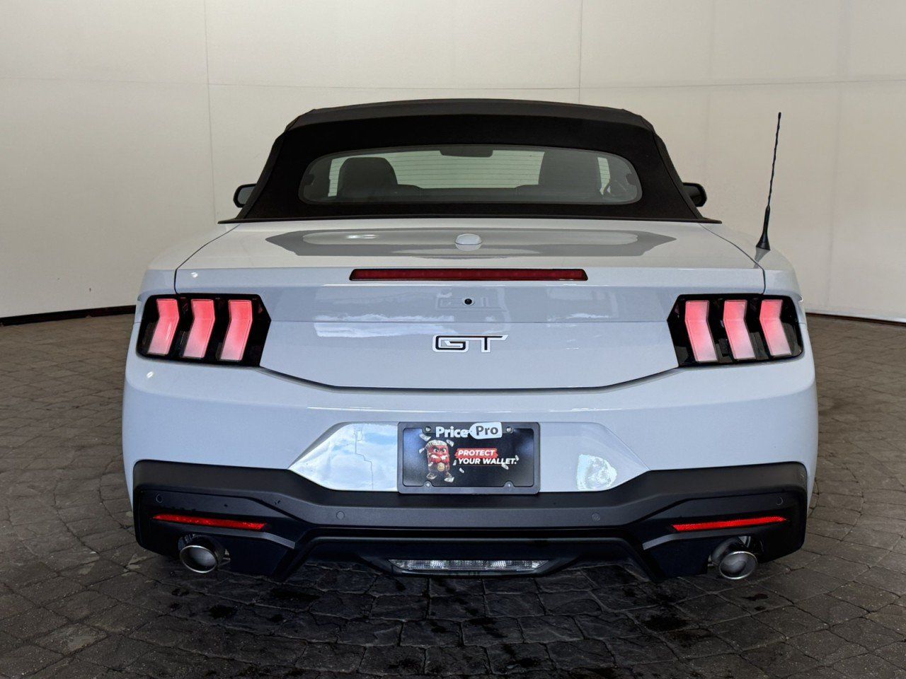 Used 2026 Ford Mustang GT Premium w/ GT Performance Package RWD image 14