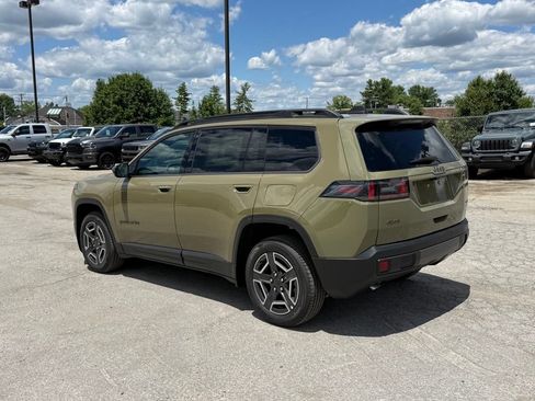 New 2026 Jeep Cherokee Laredo AWD/4WD image 8