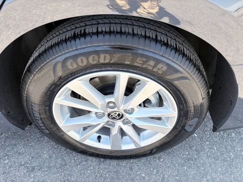 Used 2025 Toyota Camry LE FWD image 26